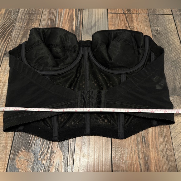 Vintage Lace Bustier Corset - Picture 9 of 9